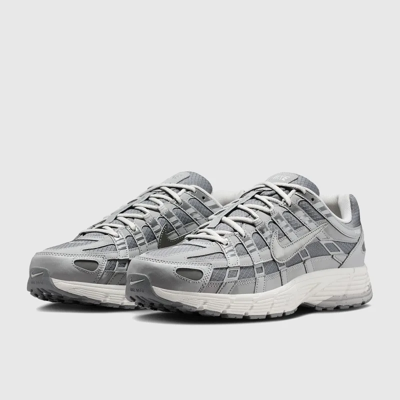 Lt Smoke Grey Metallic Silver Phantom Trainers