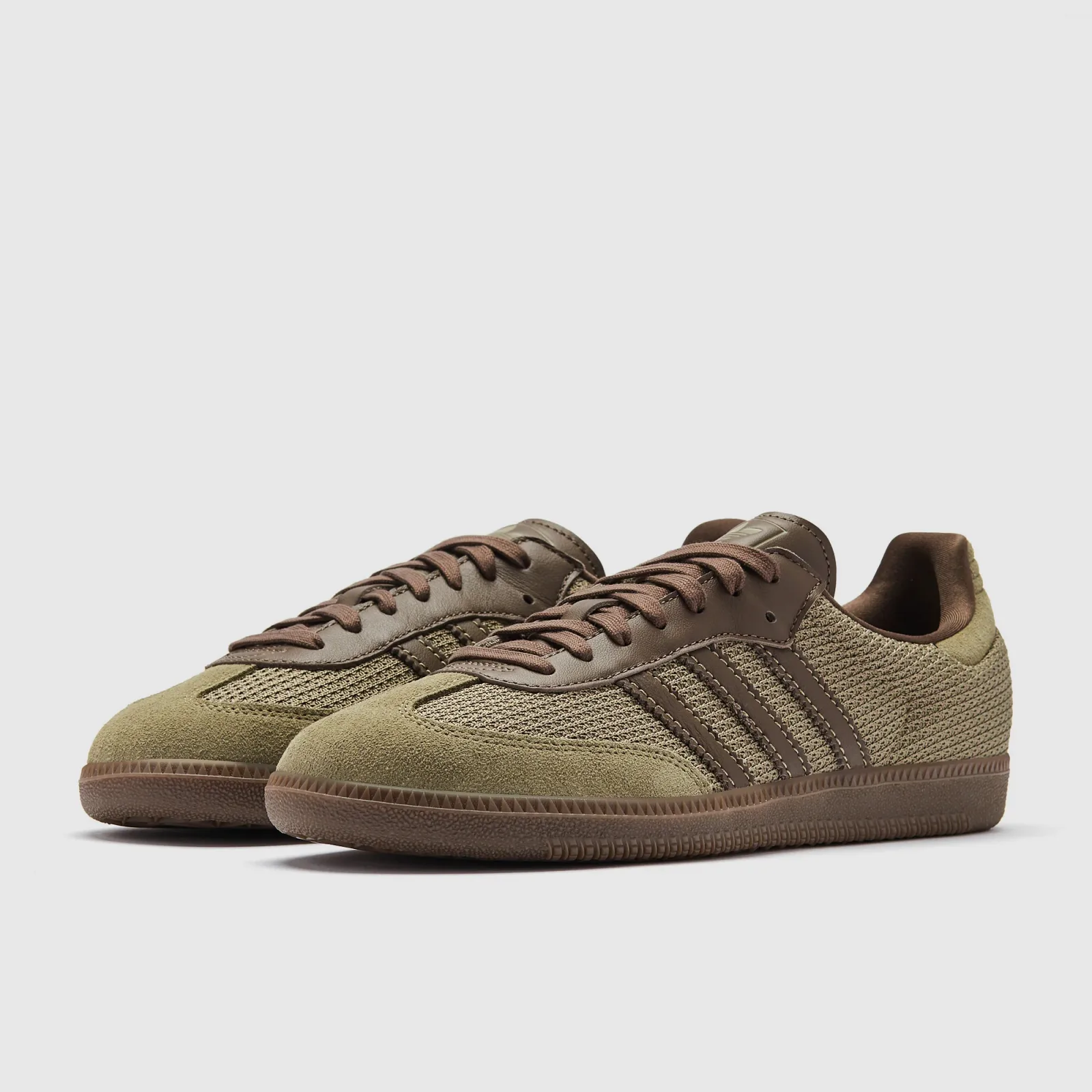 Orbit Green Cargo Brown Gum Trainers