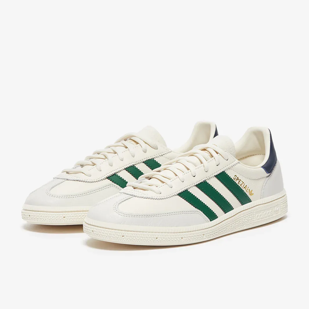 Core White Collegiate Green Night Indigo Trainers