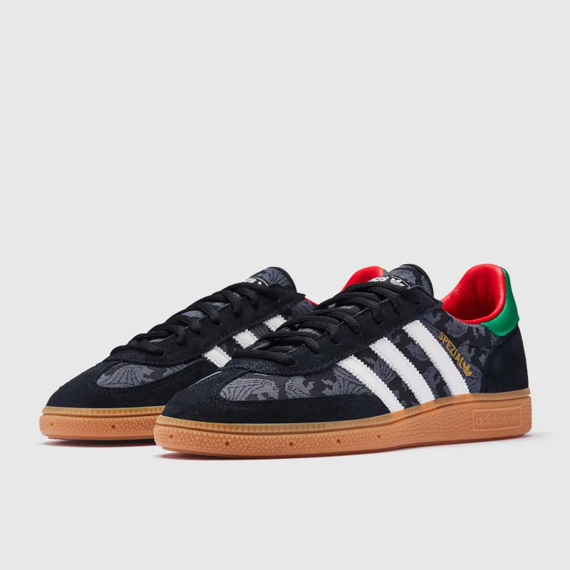 Core Black Core White Green Trainers