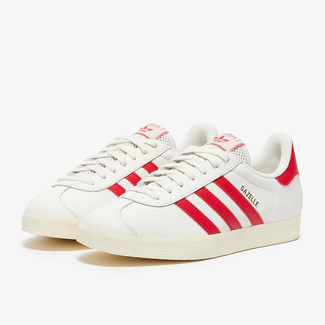 Core White Better Scarlet Cream White Trainers