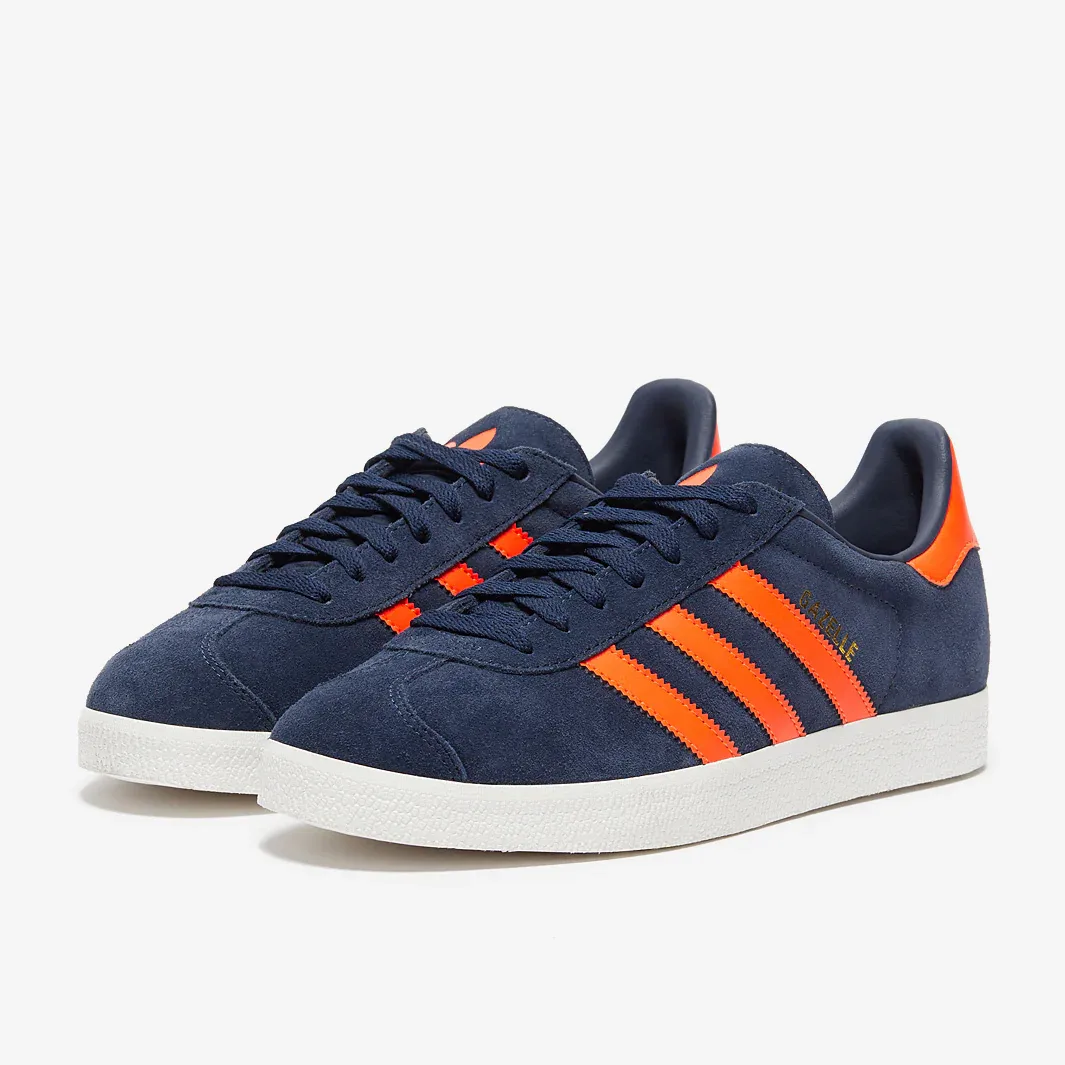 Core Navy Orange Core White Trainers