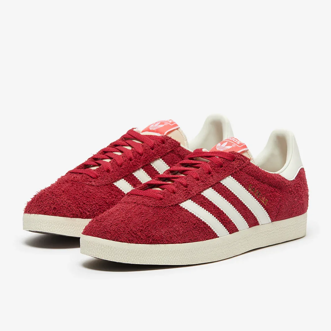 Team Victory Red Off White Cream White Trainers