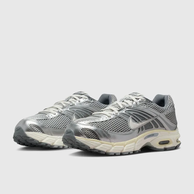 Lt Smoke Grey Sail Cool Grey Trainers