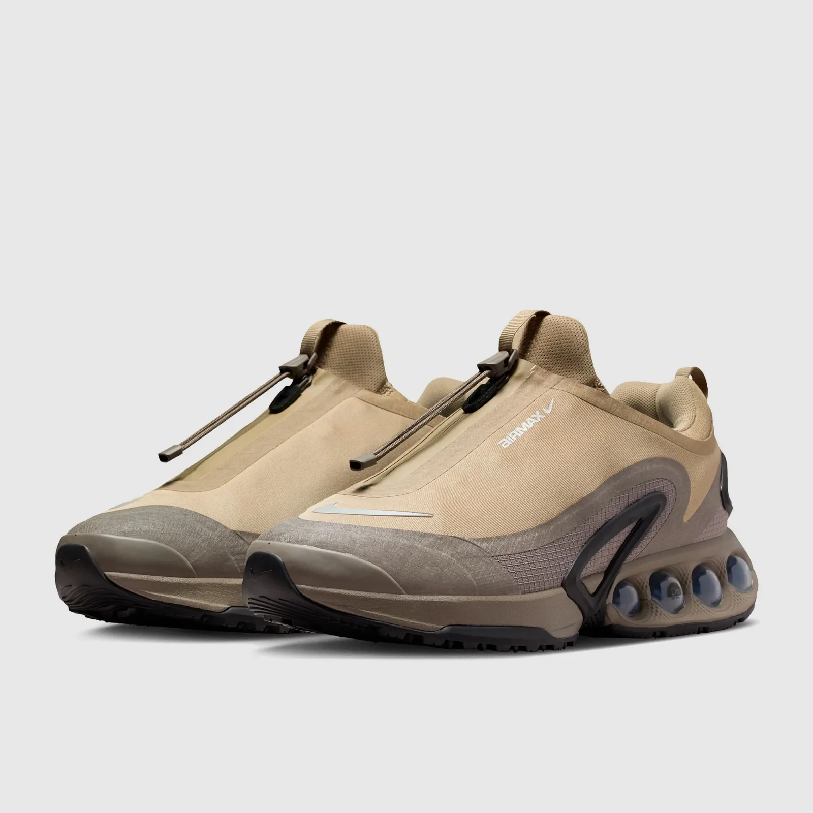 Parachute Beige Metallic Silver Trainers