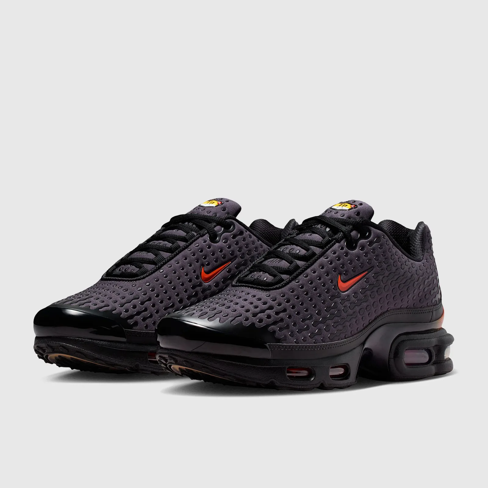 Black Dark Copper Medium Ash Trainers