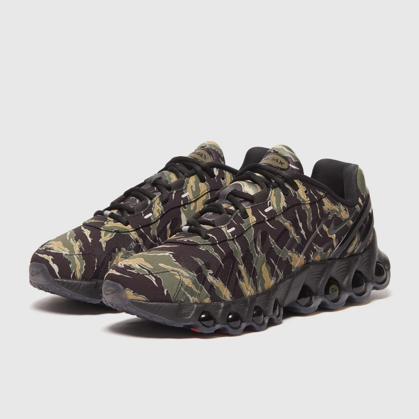 Medium Olive Black Gold Trainers