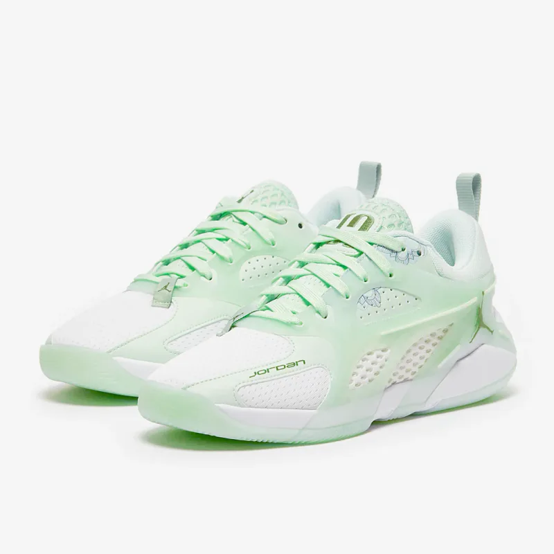 White Oil Green Barely Green Seafoam