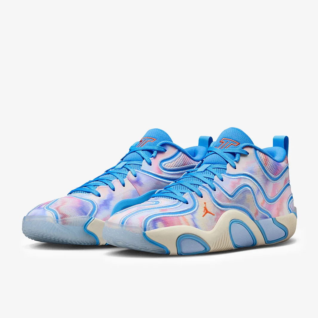 University Blue Camellia Pale Ivory Trainers